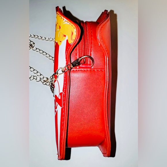 High Fashion Popcorn PU Leather Chain Crossbody Bag - NWOT. - Picture 12 of 14